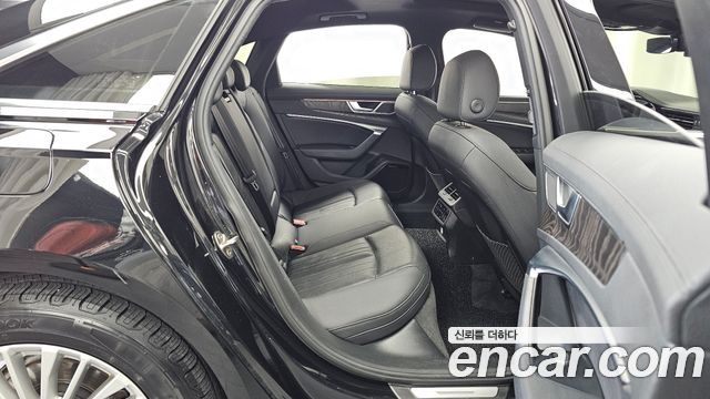Audi A6 2020 — photo 12