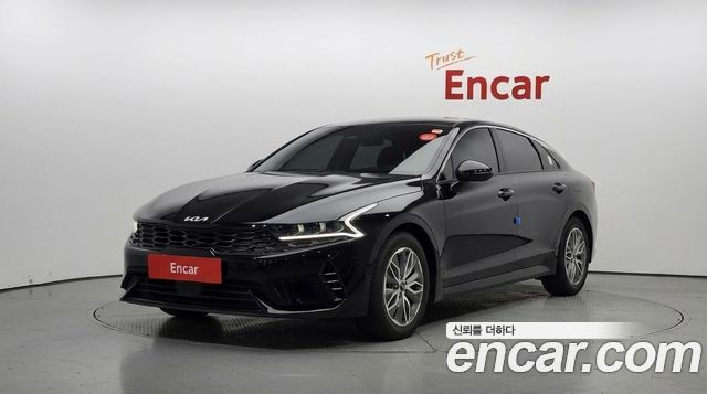 Kia K5 2023 — photo 1