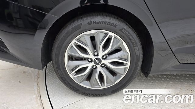 Kia K5 2023 — photo 5