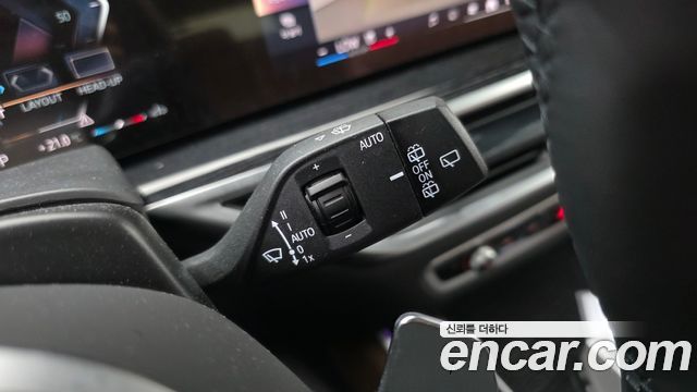 BMW X5 2026 — photo 25