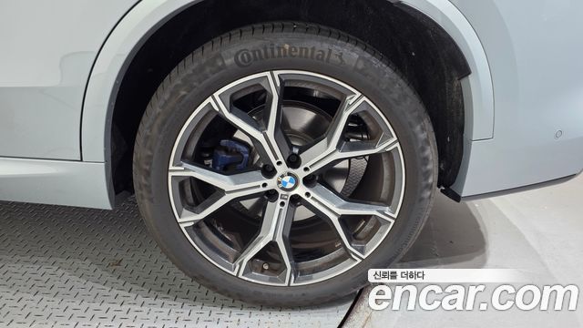 BMW X5 2026 — photo 7