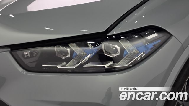 BMW X5 2026 — photo 8