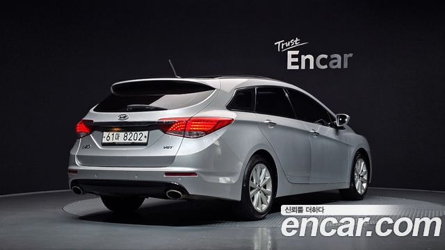 Hyundai i40 2012 — photo 2
