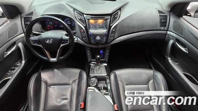 Hyundai i40 2012 — photo 10