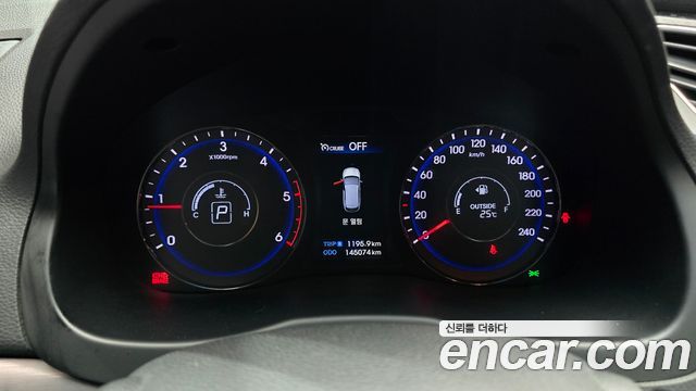 Hyundai i40 2012 — photo 11