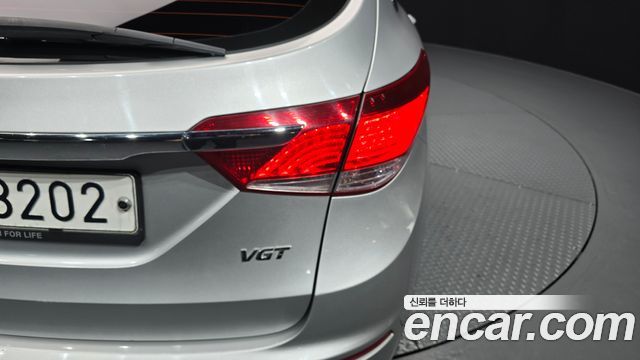 Hyundai i40 2012 — photo 9