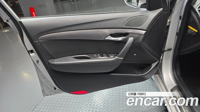 Hyundai i40 2012 — photo 14