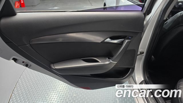 Hyundai i40 2012 — photo 15