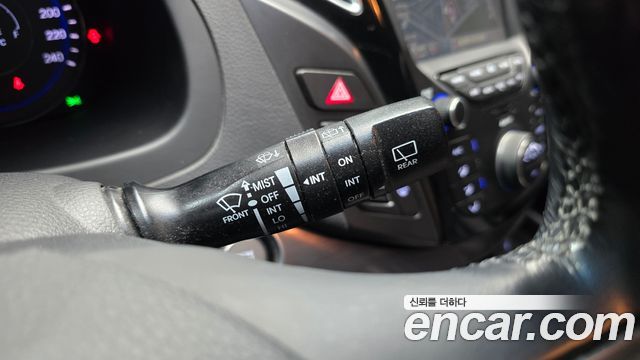 Hyundai i40 2012 — photo 28