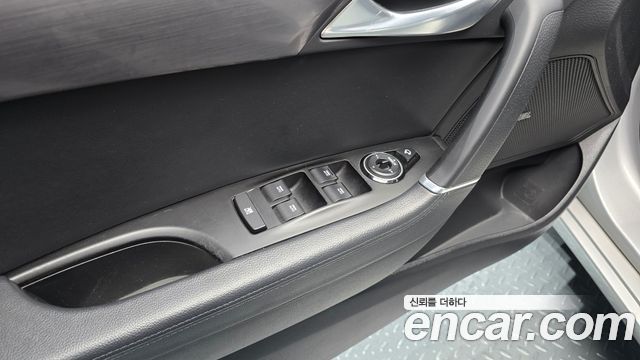 Hyundai i40 2012 — photo 29