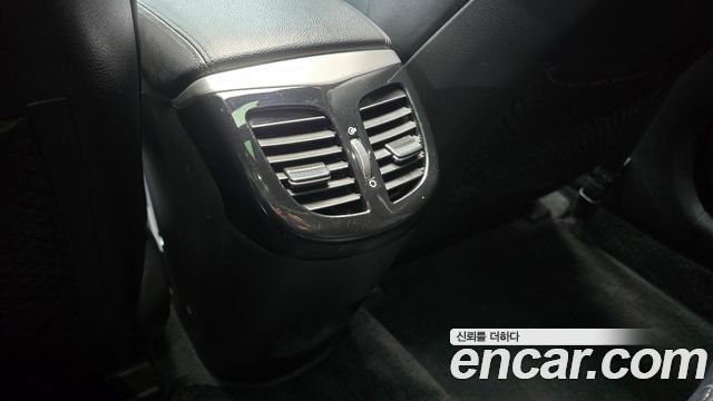 Hyundai i40 2012 — photo 31