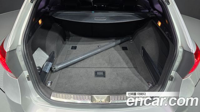 Hyundai i40 2012 — photo 33