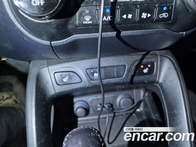 Hyundai Tucson 2011 — photo 11