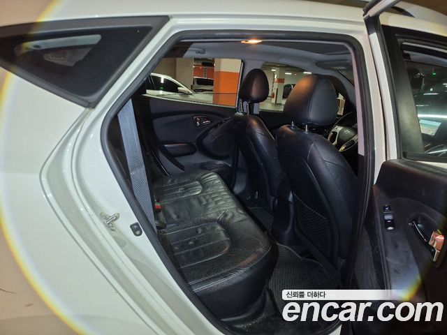 Hyundai Tucson 2011 — photo 16