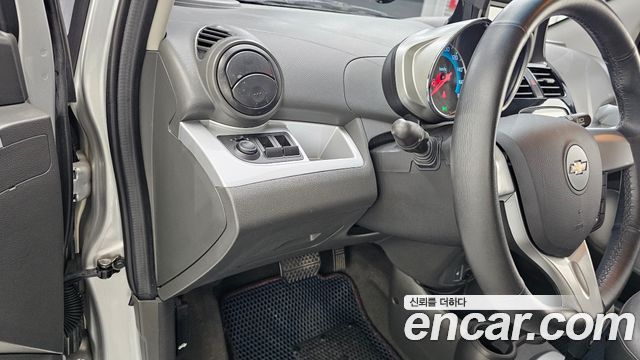 Chevrolet Korea Spark 2015 — photo 24