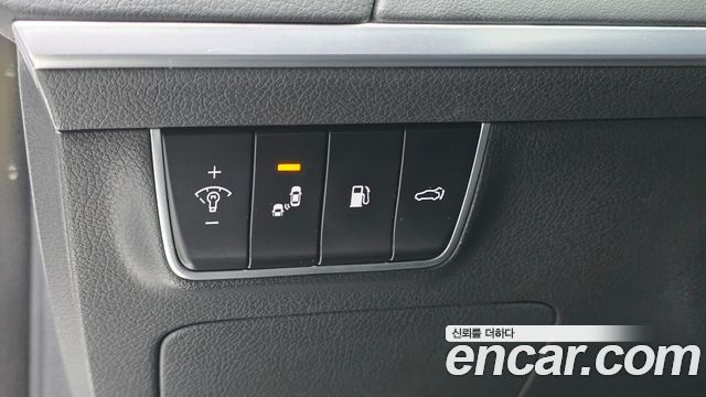Kia Stinger 2018 — photo 22