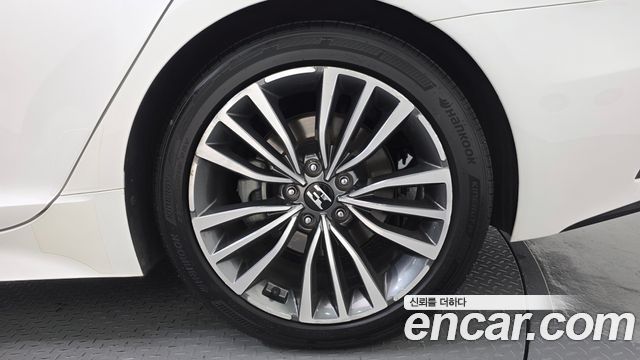 Kia Stinger 2018 — photo 7