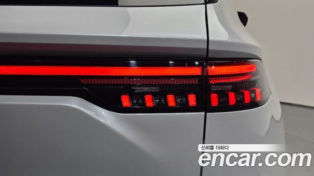 Renault Korea Grand Koleos 2025 — photo 9