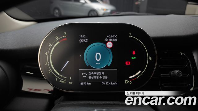 Mini Cooper 2023 — photo 8