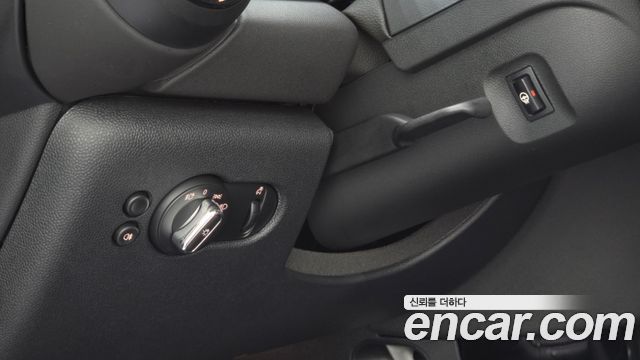Mini Cooper 2023 — photo 15
