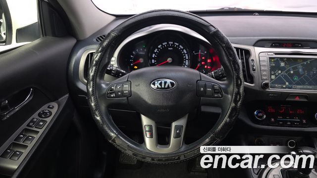 Kia Sportage 2014 — photo 13