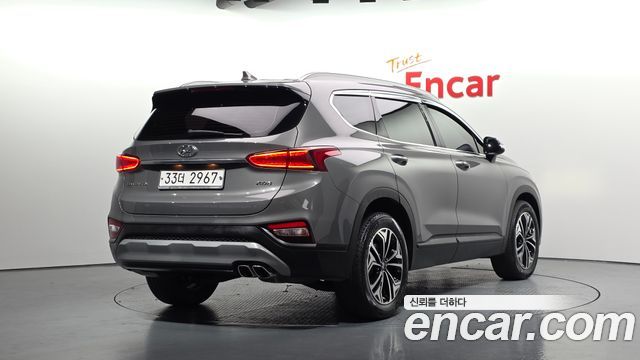 Hyundai Santafe 2019 — photo 2