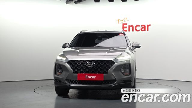 Hyundai Santafe 2019 — photo 3
