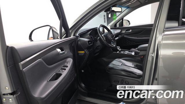 Hyundai Santafe 2019 — photo 10