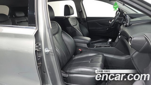 Hyundai Santafe 2019 — photo 11