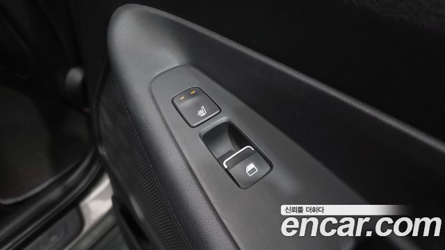 Hyundai Santafe 2019 — photo 18
