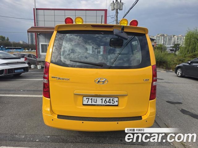 Hyundai Starex 2019 — photo 4