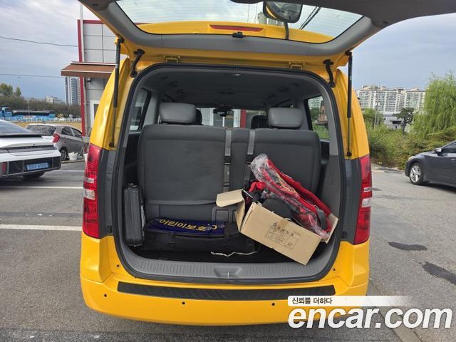 Hyundai Starex 2019 — photo 8