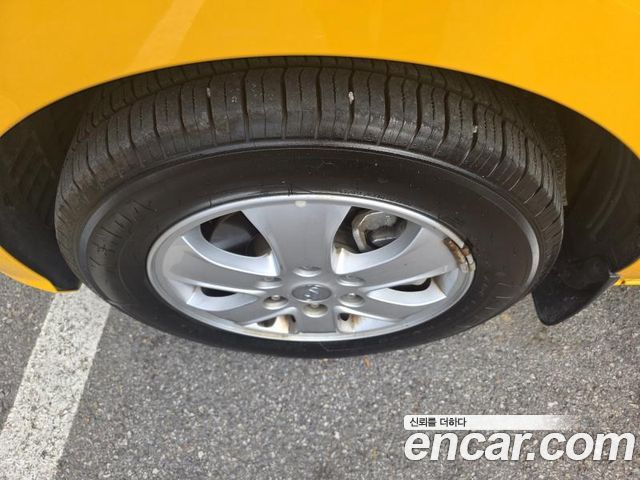 Hyundai Starex 2019 — photo 9