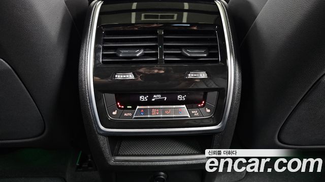 BMW X6 2026 — photo 24