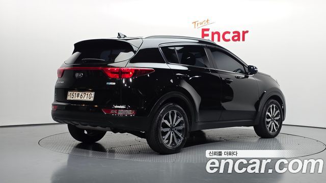 Kia Sportage 2018 — photo 2
