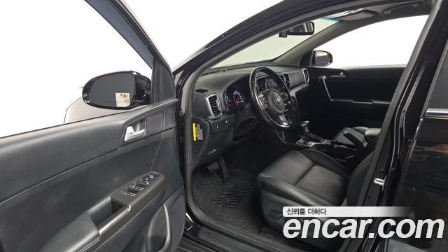 Kia Sportage 2018 — photo 13