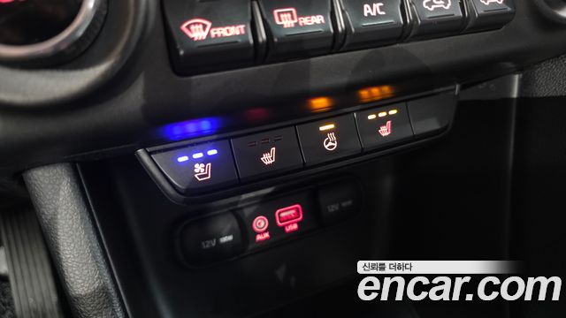 Kia Sportage 2018 — photo 23