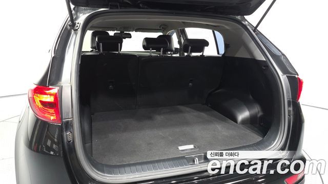 Kia Sportage 2018 — photo 26