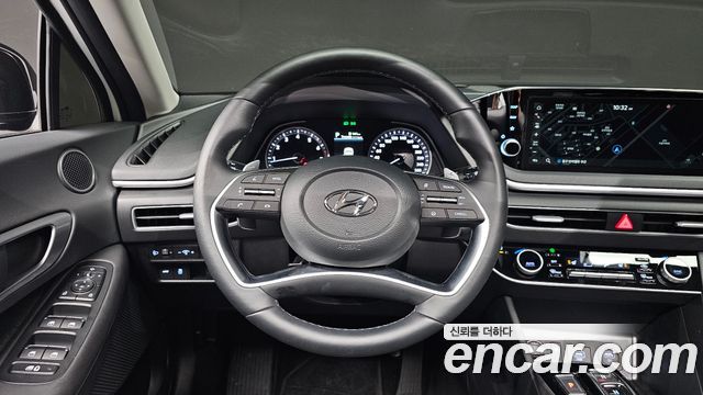 Hyundai Sonata 2022 — photo 12