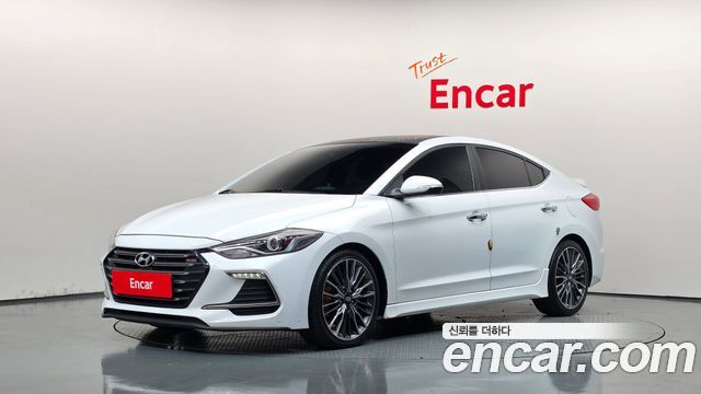 Hyundai AVANTE 2018 — photo 1
