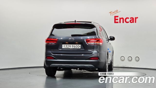 Kia Sorento 2015 — photo 4