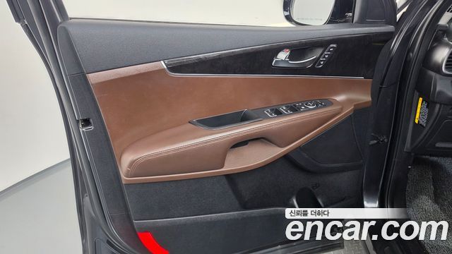 Kia Sorento 2015 — photo 14