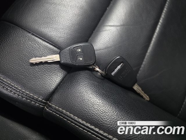 Jeep Wrangler 2012 — photo 16