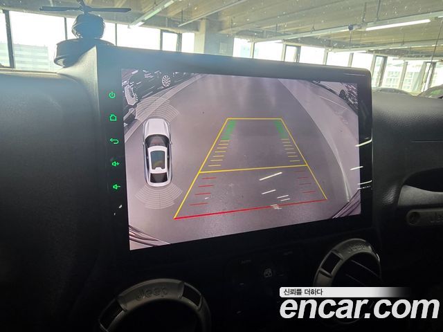 Jeep Wrangler 2012 — photo 19