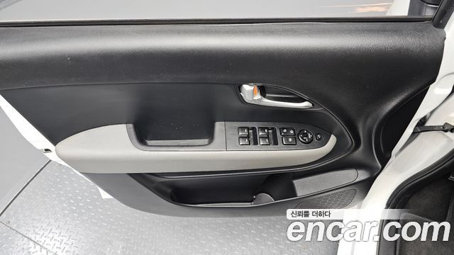 Kia RAY 2023 — photo 15