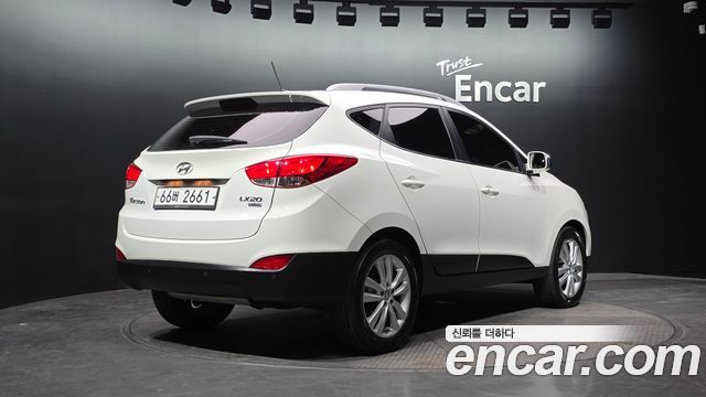 Hyundai Tucson 2013 — photo 2