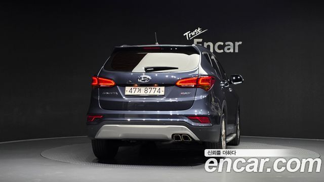 Hyundai Santafe 2016 — photo 4