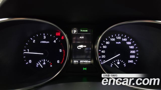 Hyundai Santafe 2016 — photo 11