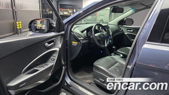 Hyundai Santafe 2016 — photo 13