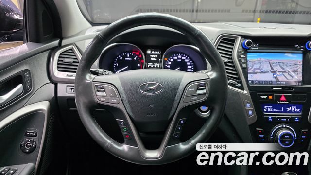 Hyundai Santafe 2016 — photo 19